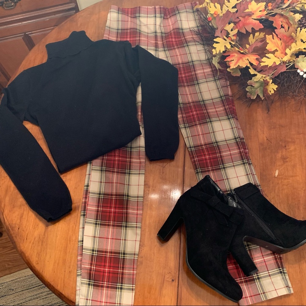 H&M Plaid Stretch Pants NWT